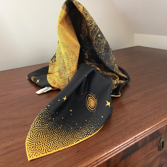 HERMES CLAIRE DE LUNE SCARF DOUBLE FACE NWT - Picture 15 of 16